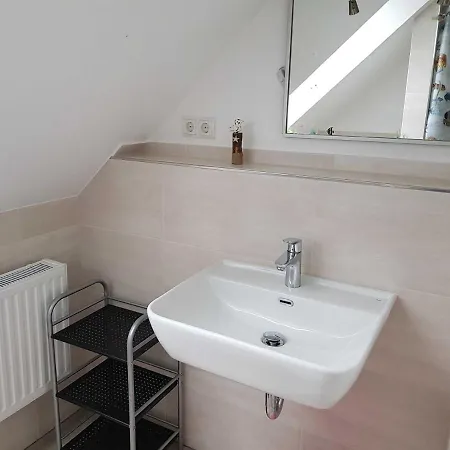 Ferienwohnung Kluetz - Unterkunft Mit 2 Schlafzimmern Und Bad * Oeversee